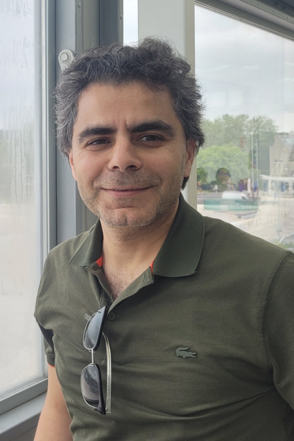 Yousri SLAOUI